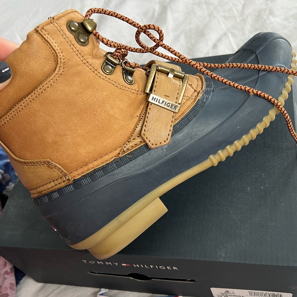 Tommy Hilfiger Duck Boots